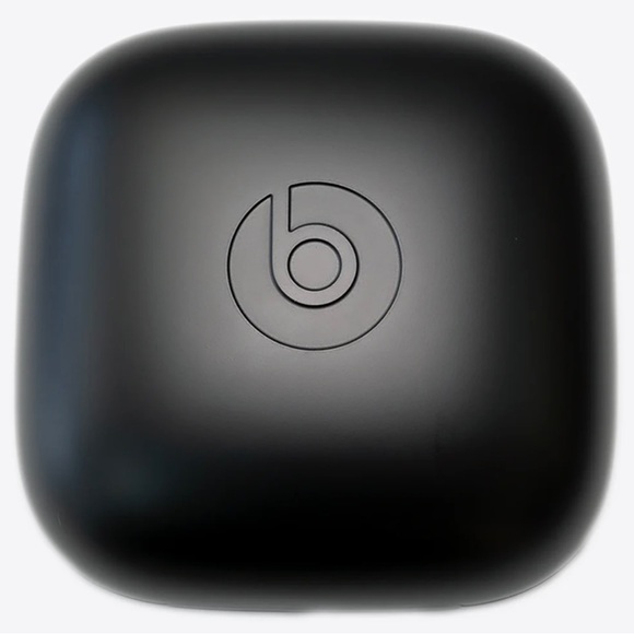 Beats by Dre Other - Beats pro max charger. Original, perfect condition. Only case